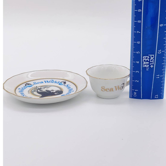 Vintage Sea World Miniature Tea Cup Saucer Plate Set Shamu FL CA OH Circa 1983 - Picture 8 of 9